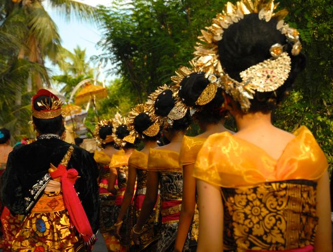 THE CEREMONIES ON LEMBONGAN ISLAND ARE SPECTACULAR