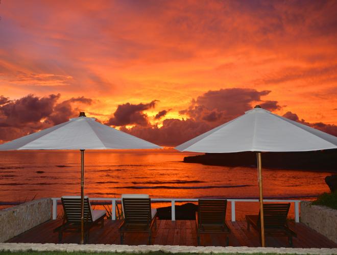 NO BETTER PLACE TO ENJOY THE GLORIOUS TROPICAL SUNSETS THAT FROM THE SUNSET DECK
