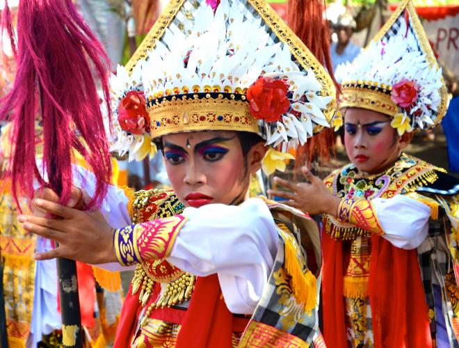 THE CEREMONIES ON LEMBONGAN ISLAND ARE SPECTACULAR