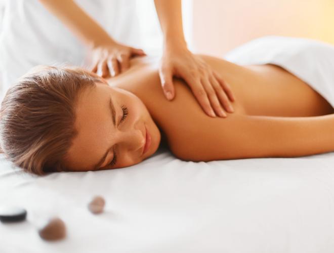 ENJOY A RELAXING MASSAGE IN THE PRIVACY OF THE VILLA WITH OUR OWN MASSEUR, KOMUNG